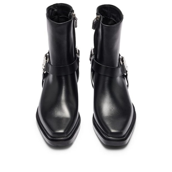 HUGO •
KODY LEATHER ANKLE BOOTS - Picture 4 of 10